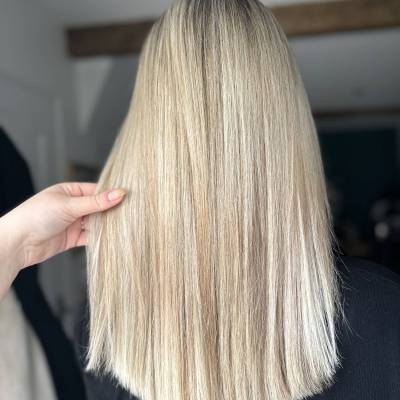 Routine lissage parfait - cheveux lisses et soyeux sans frisottis